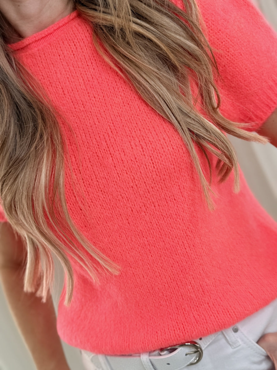 KYA TU PULL MET KORTE MOUWEN KORAAL