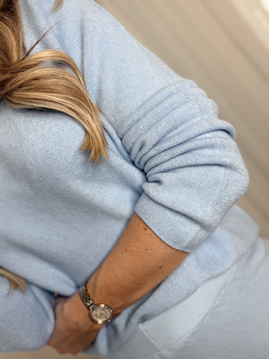 SOFIA-M V NECK 9630 1562/CELESTE