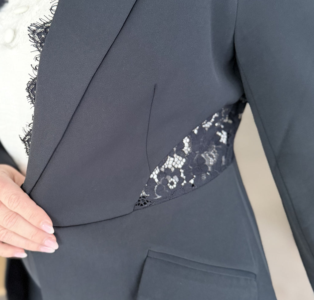 LYZELLE BLAZER BLAUW