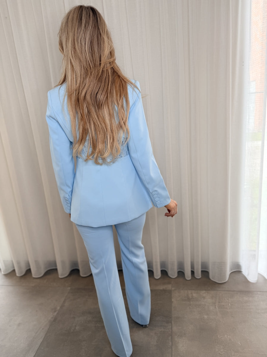 LYZELLE BLAZER LICHT BLAUW