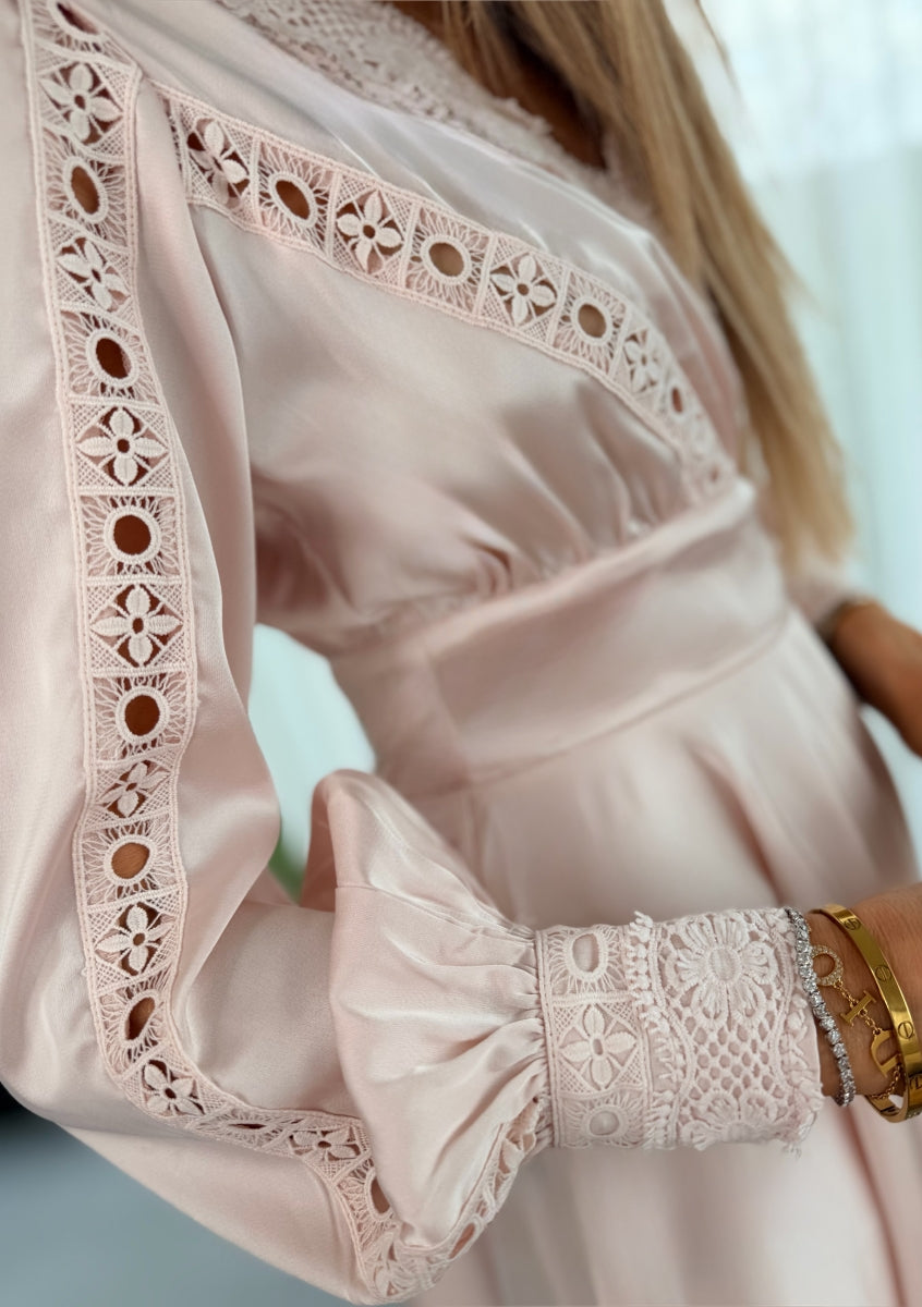 OLY JURK ROZE