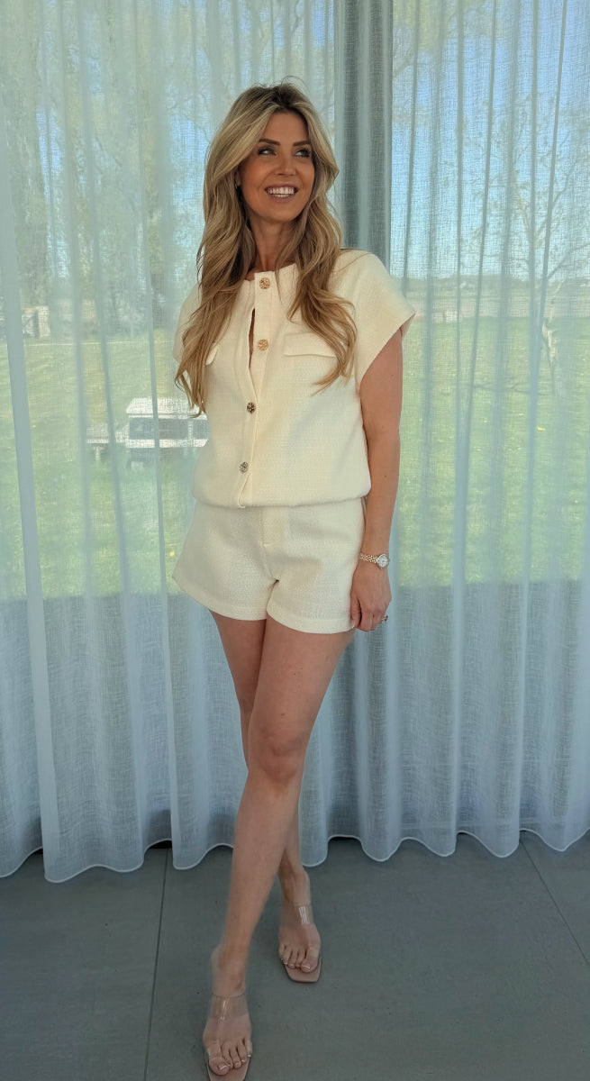 RAL SHORT WIT