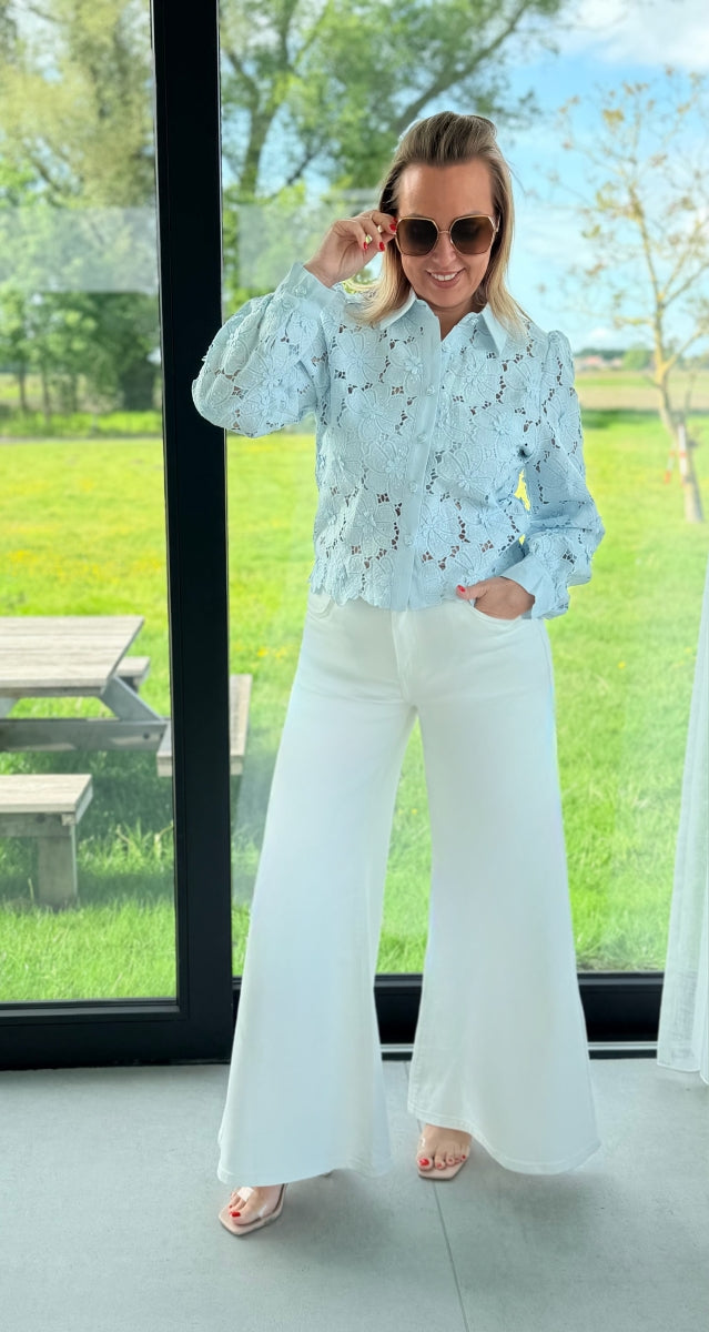 BESMA BLOUSE LICHT BLAUW