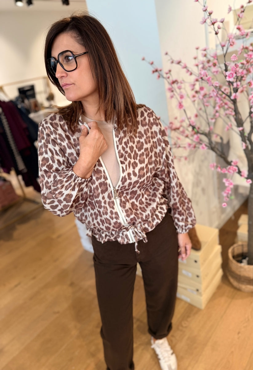 SABINE TU LEOPARD BOMBERJASJE MET RITSLUITING