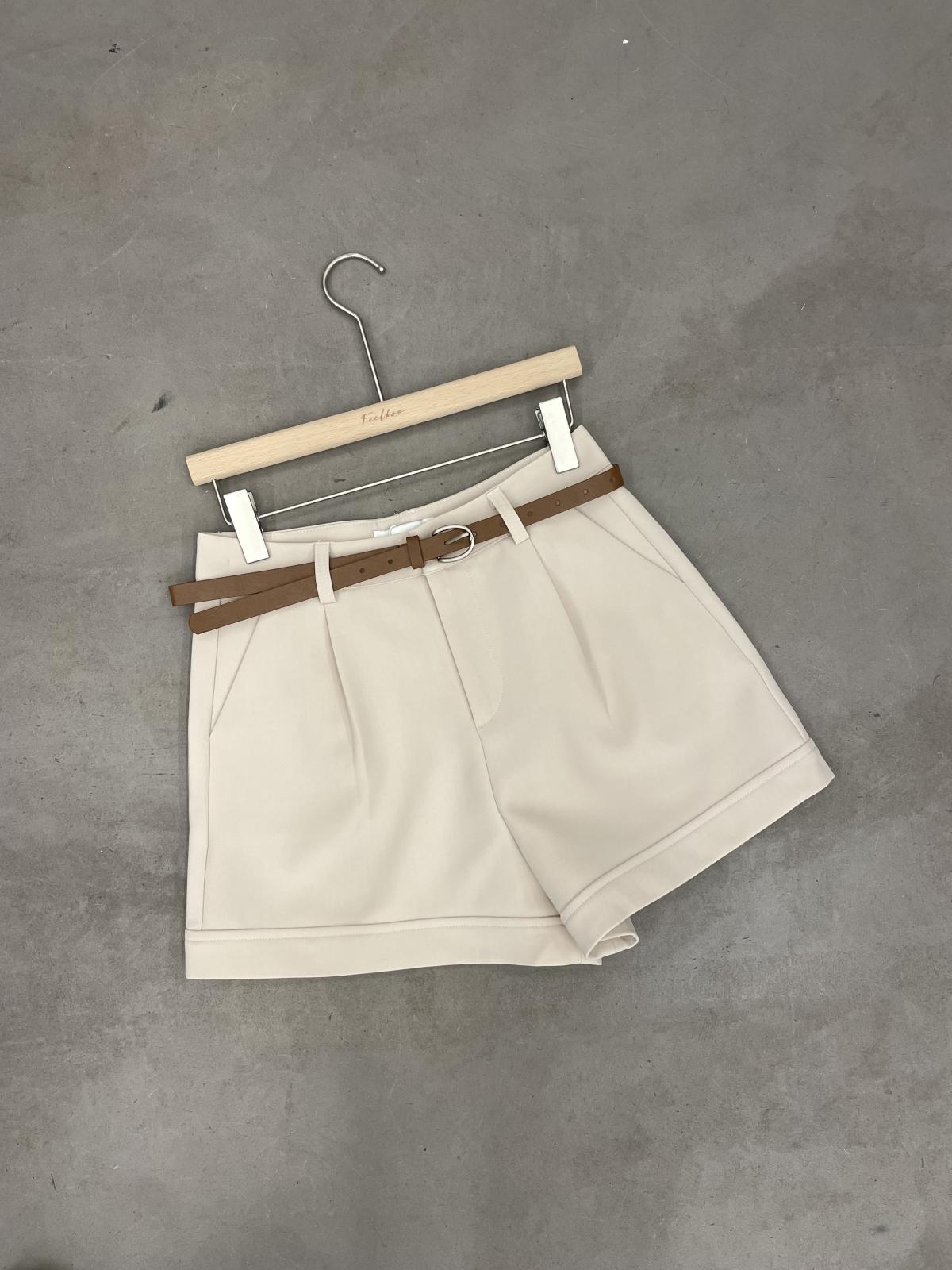 Sienna short beige