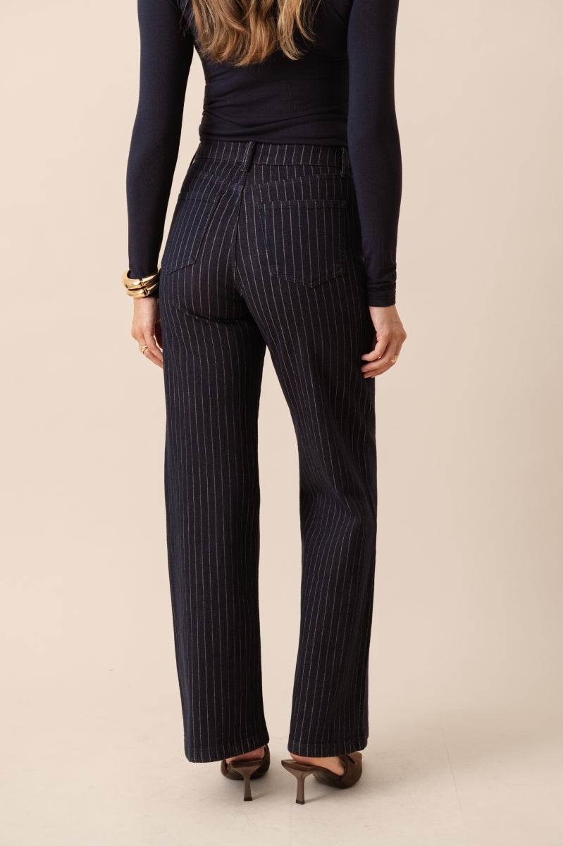 LEONA CHIC PINSTRIPE JEANS