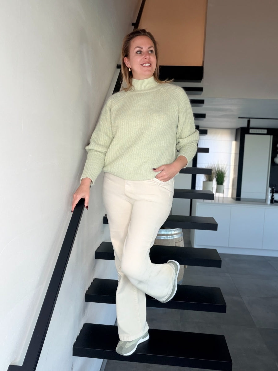 GINA BROEK ECRU MET GEVLOCHTEN DETAIL