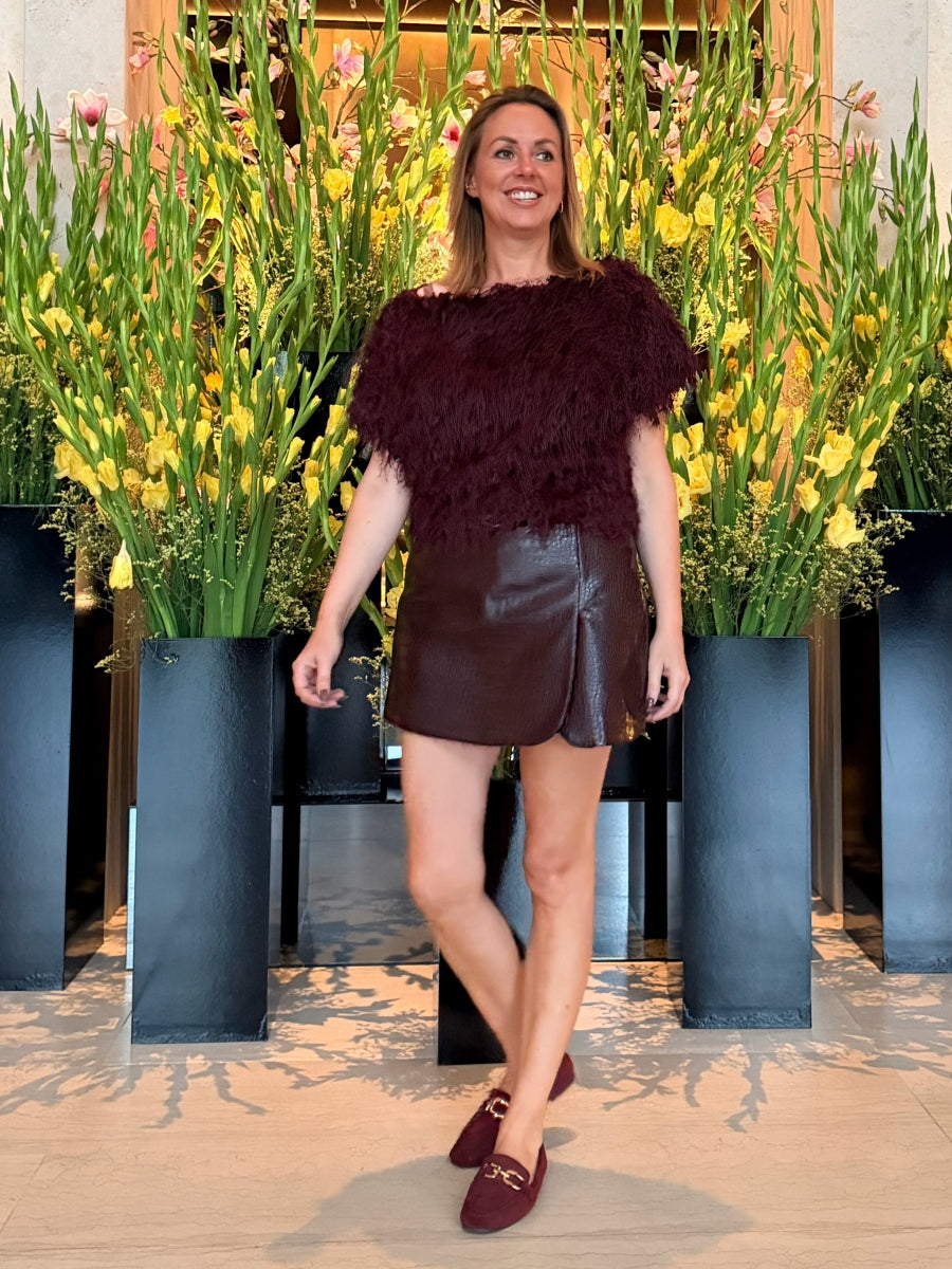 OILA CROC CHIC SKORT BURGUNDY