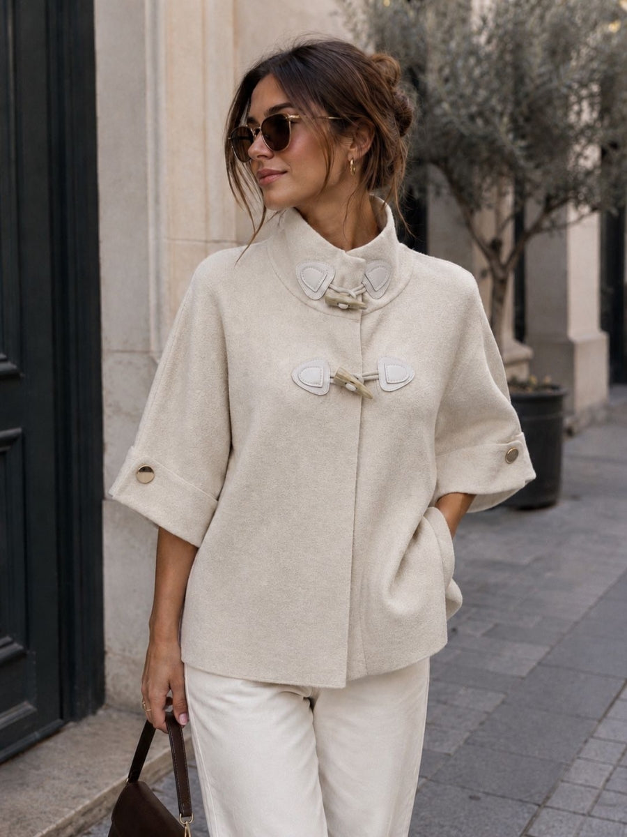DAISY GEBREIDE CAPE BEIGE