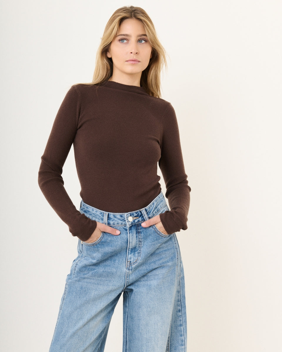 EBBA PULL BRUIN