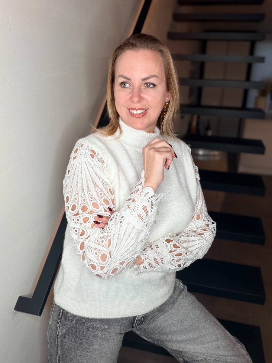 JULIA TU PULL ECRU
