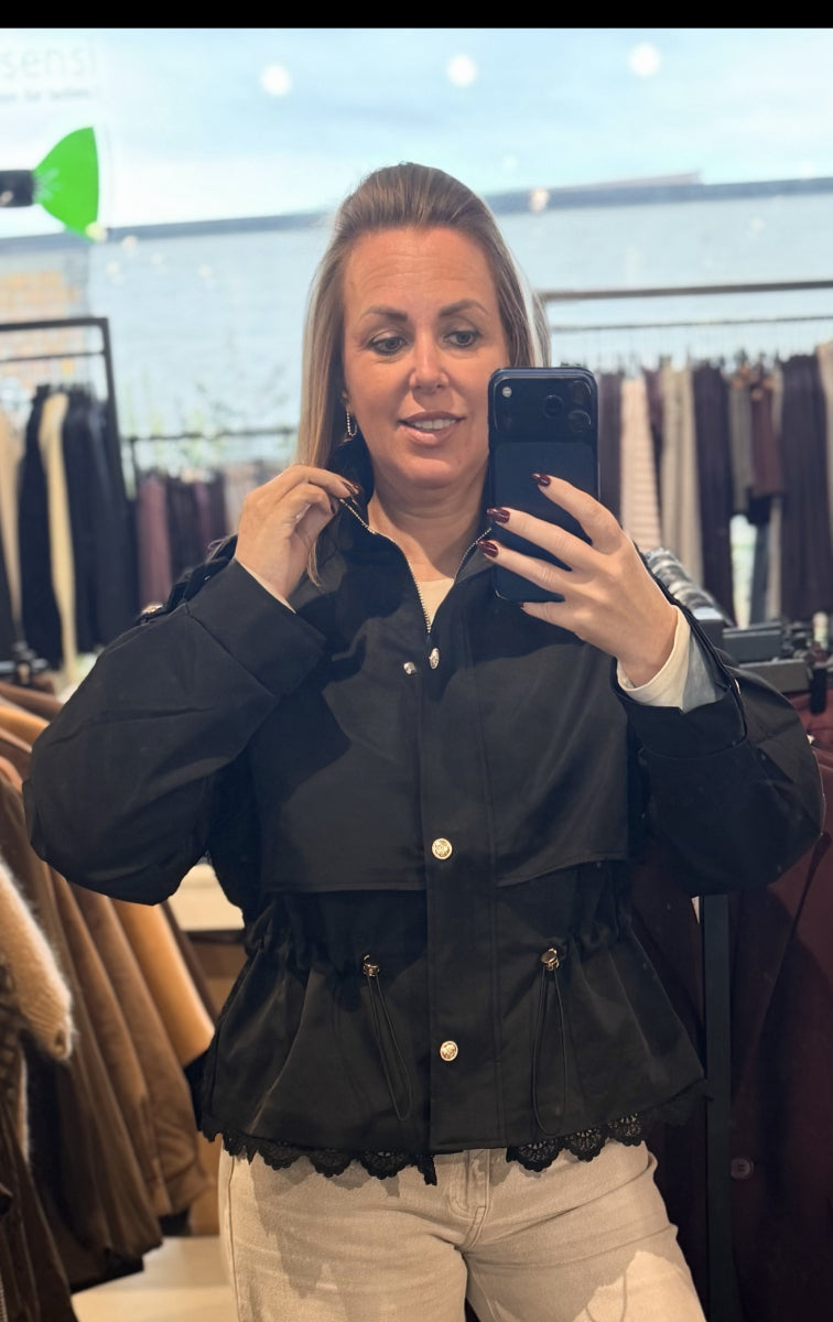 VERA JACKET BLACK