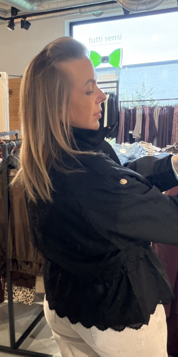 VERA JACKET BLACK