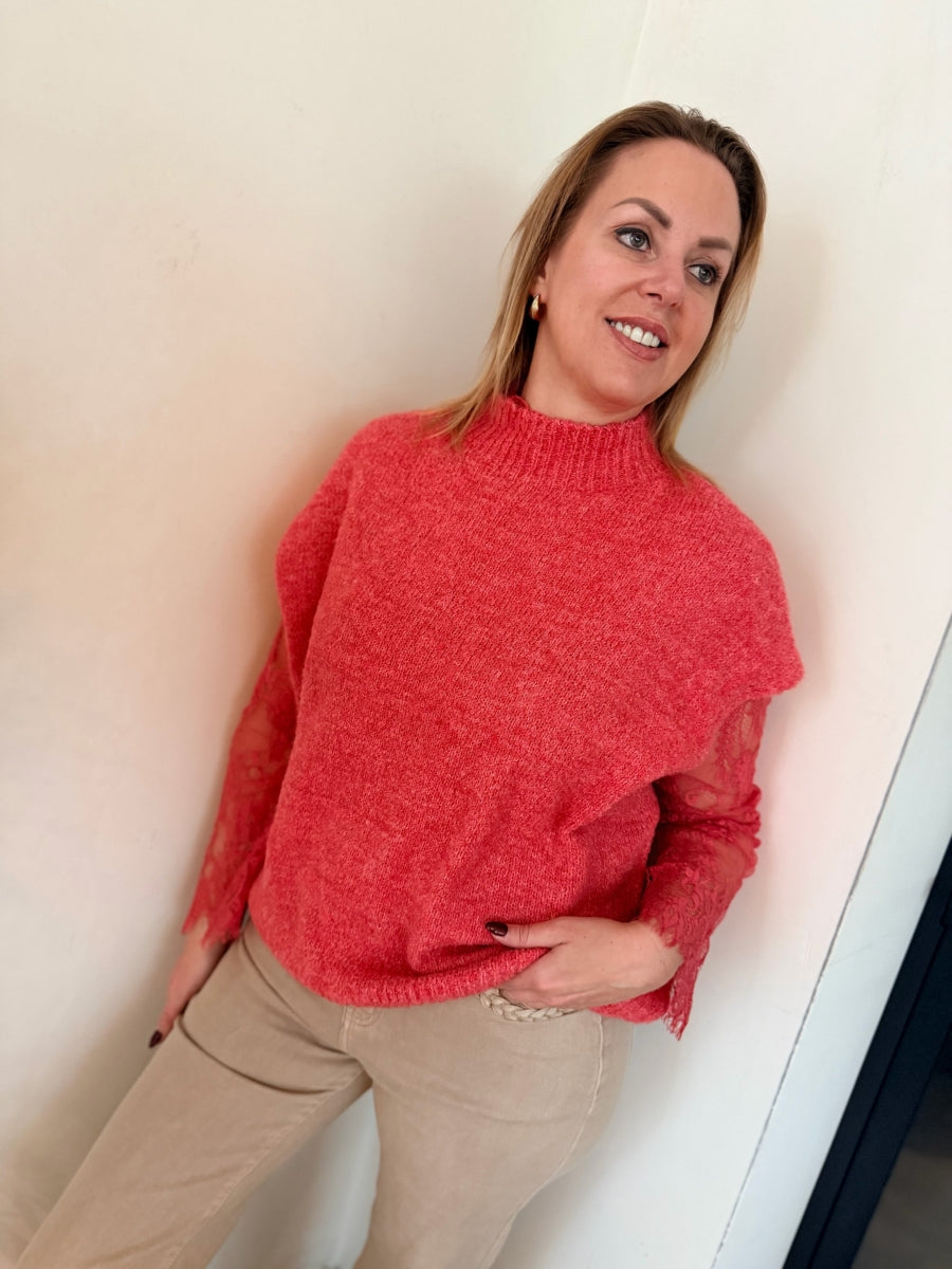 FEMKE TU PULL CORAIL