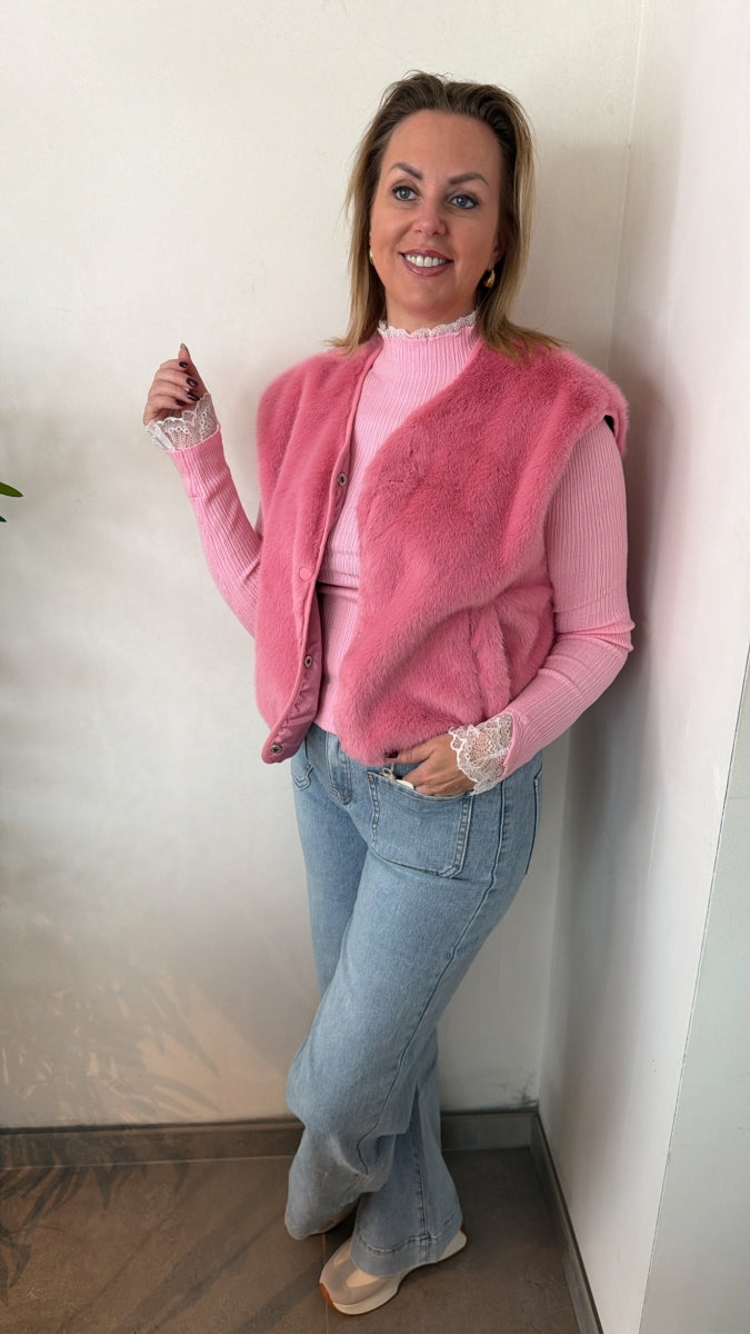 GERDA SOUSPULL MET KANTEN DETAIL ROZE