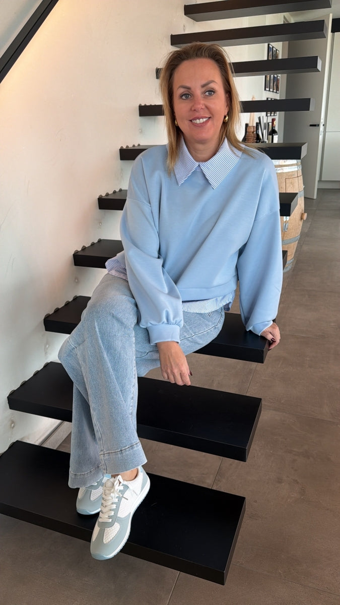 GLOWY PULL MET HEMD DETAILS BLAUW